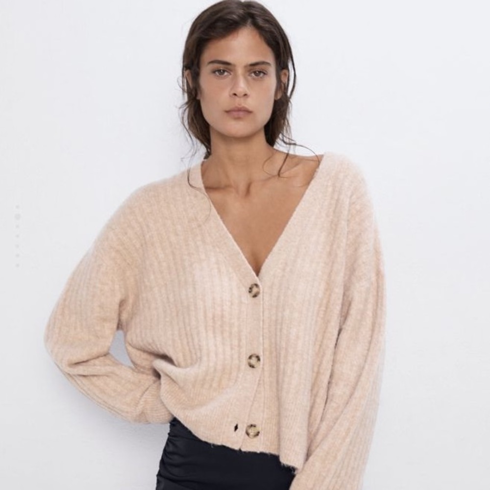 ZARA Soft cardigan w/ buttons